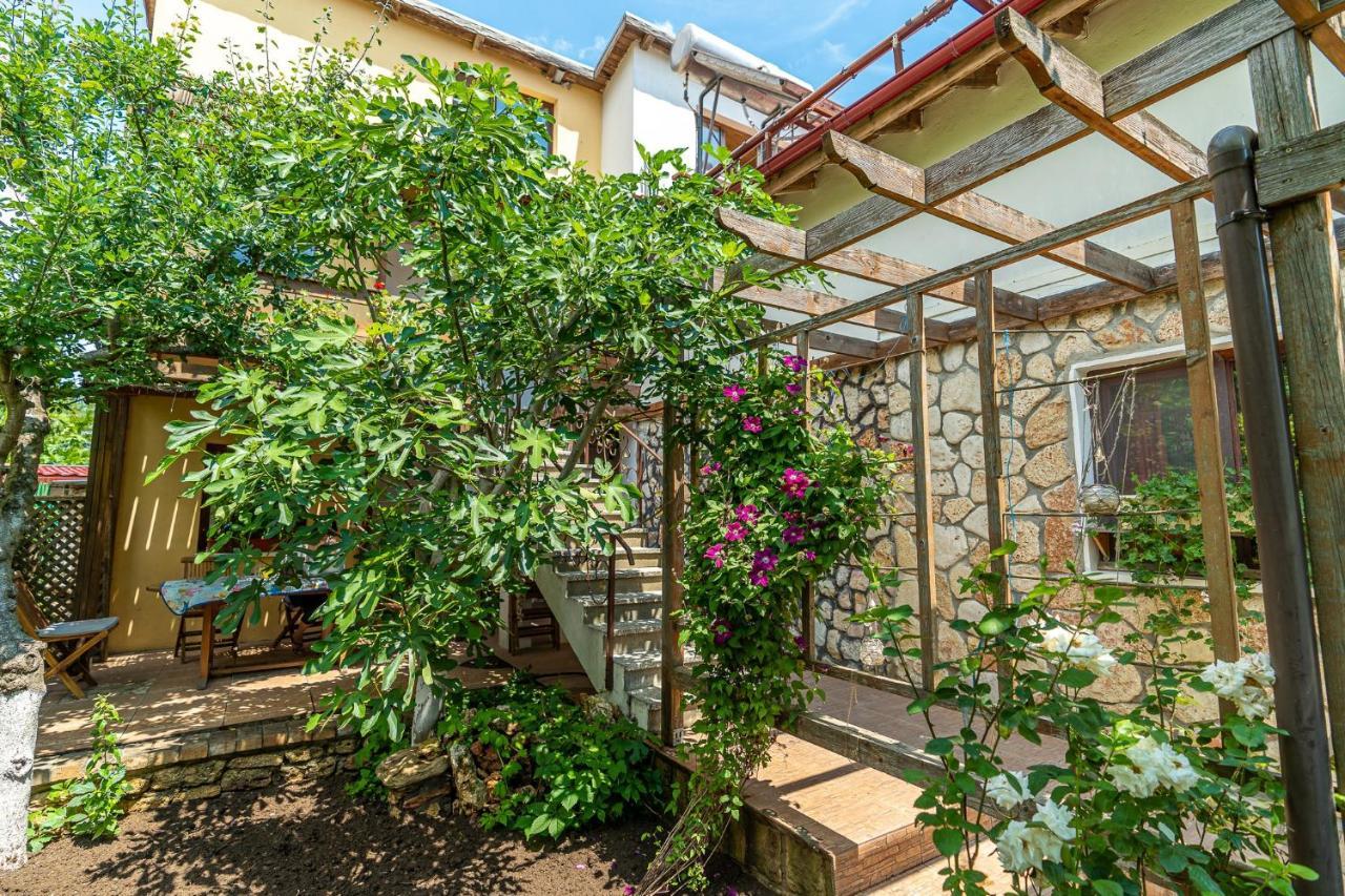 Casa Nikita Hotel Vama Veche Exterior photo
