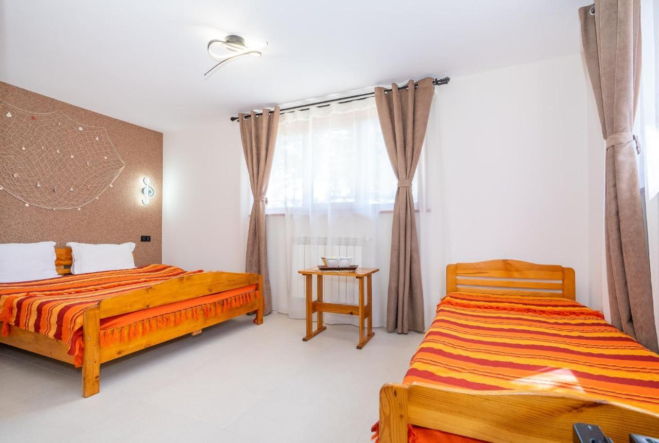 Casa Nikita Hotel Vama Veche Exterior photo