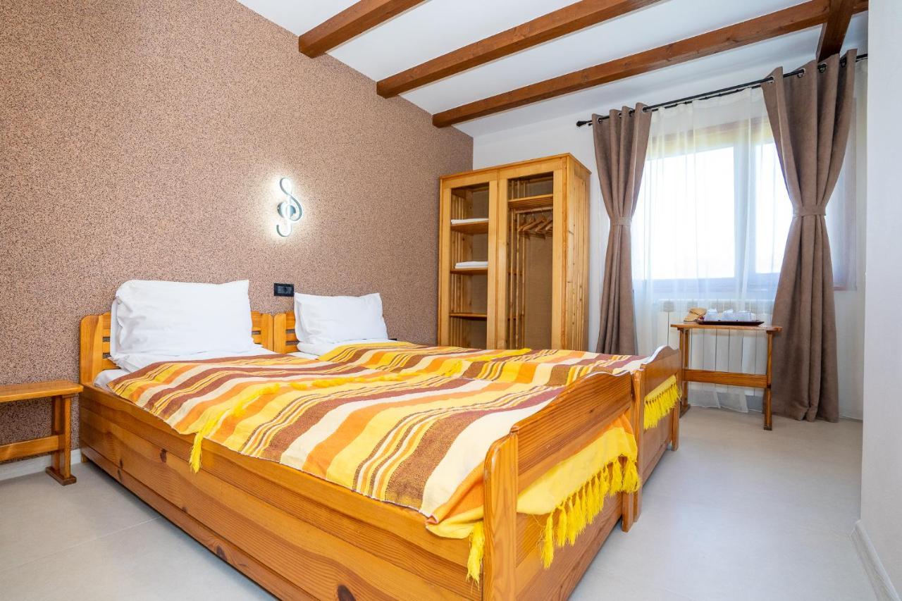 Casa Nikita Hotel Vama Veche Exterior photo